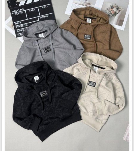 بلوزة ولادي Calvin Klein ربيعي 2-10